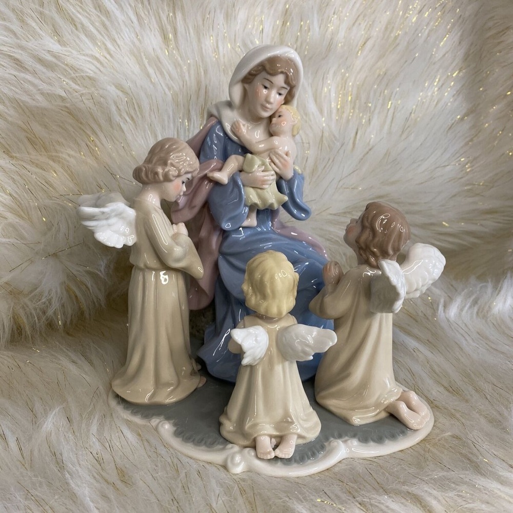 🔥🔥Wow 💕👼🏻Virgin Mary with Baby Jesus and Angels (Porcelain Spiritual sculpture